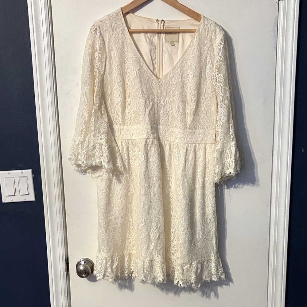 Modcloth Cream Lace Long Sleeve Dress READ description